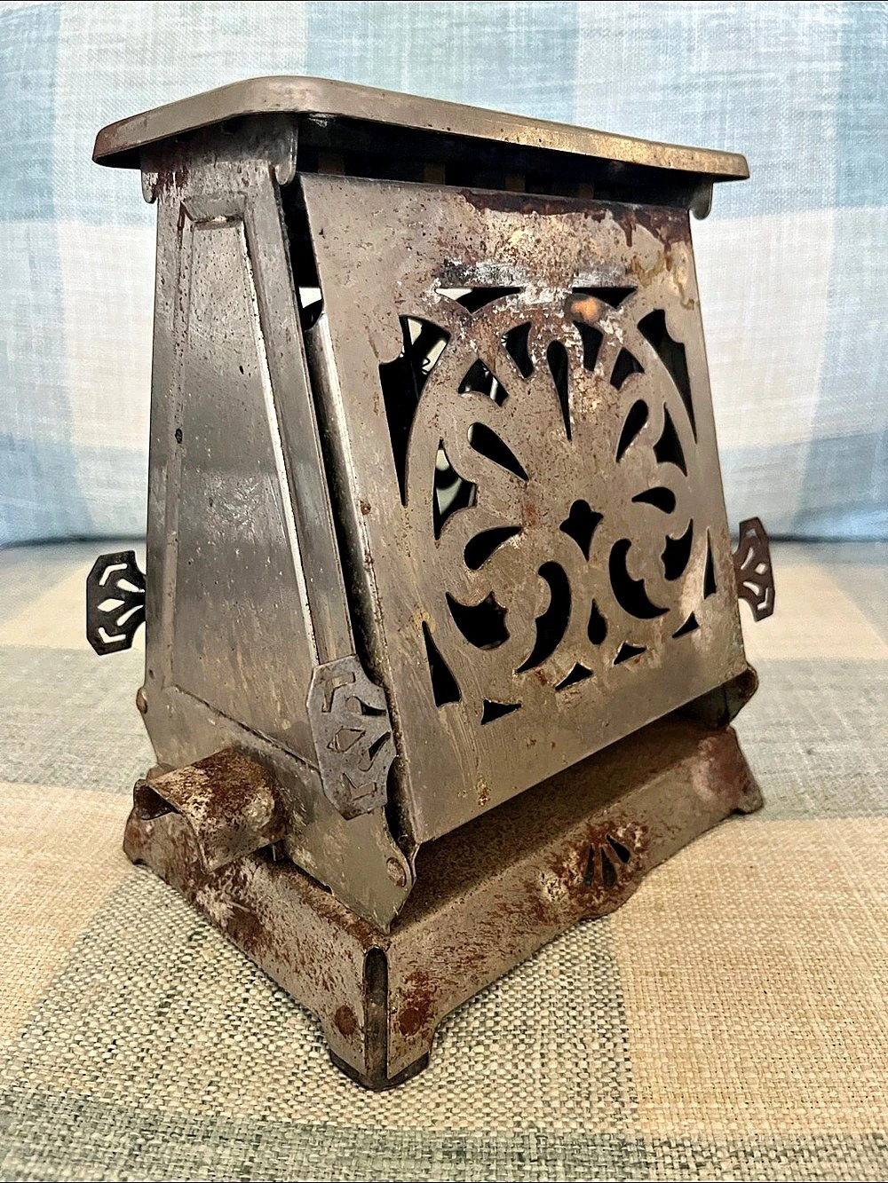 Vintage Edison, Electric Company Metal Toaster